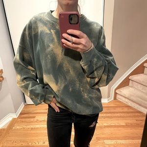 GAP Tie-Dyed Crew-Neck Sweatshirt